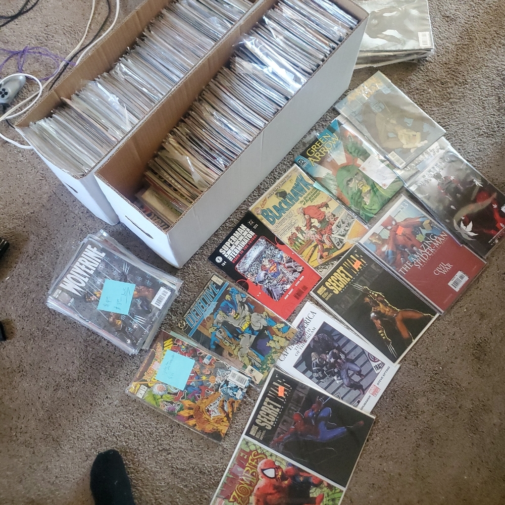 Comics - Picture 2 of 3